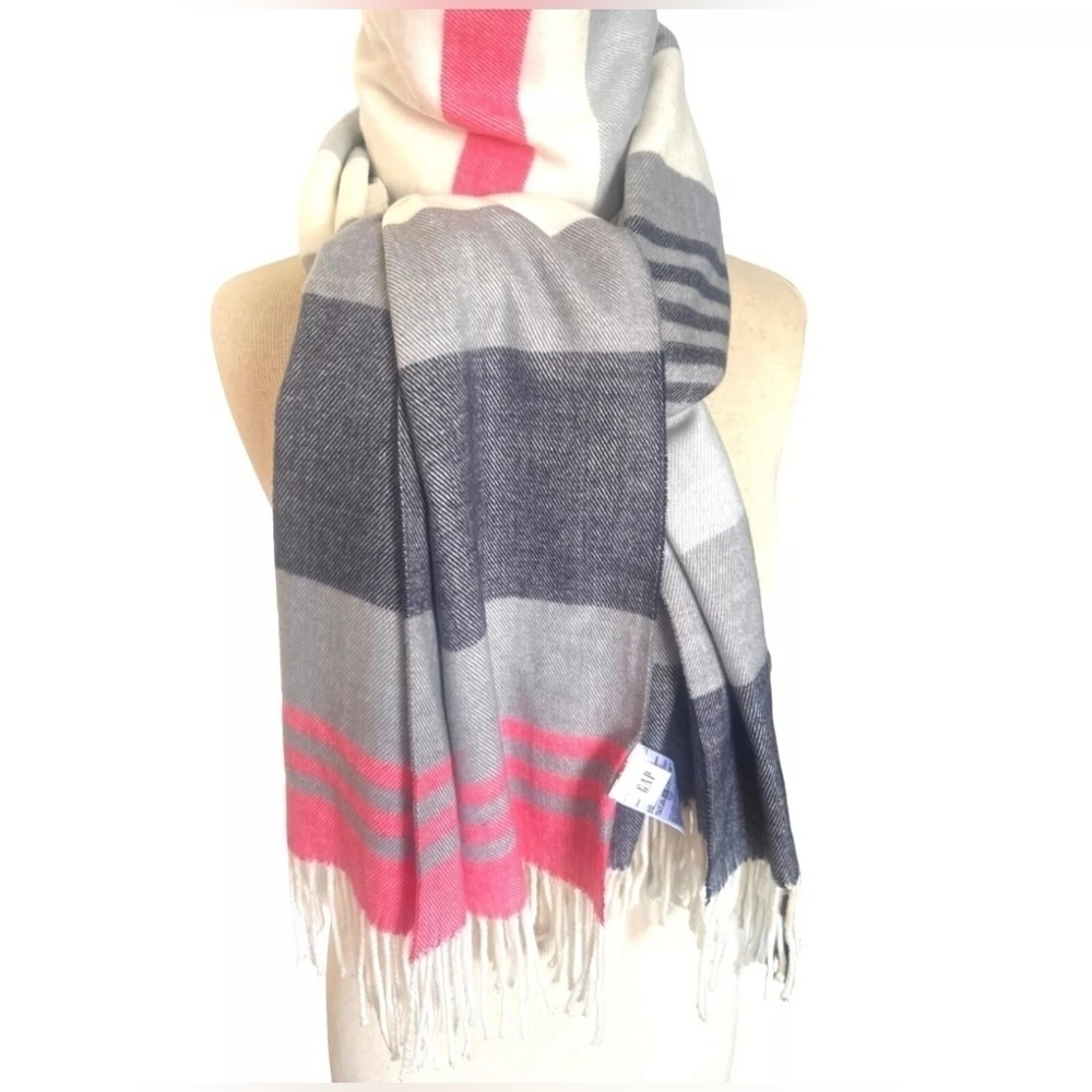 NWOT | GAP | Brushed Wool Oversized Scarf | Heather Gray, Pink, Ivory